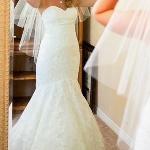 Strapless Lace Mermaid Wedding Dress